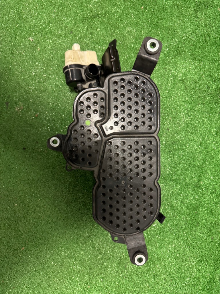 Купить Фильтр угольный porsche macan рестайлинг  95b201799c