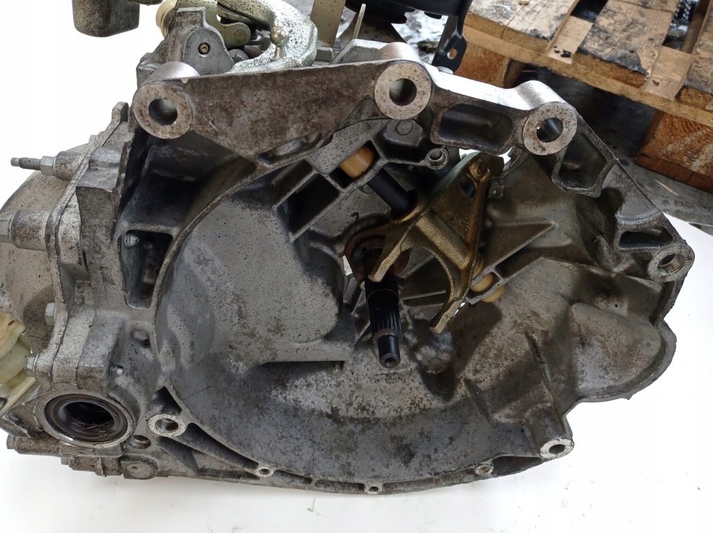 фото №6, Коробка передач передач peugeot 406 3.0 v6 20le47