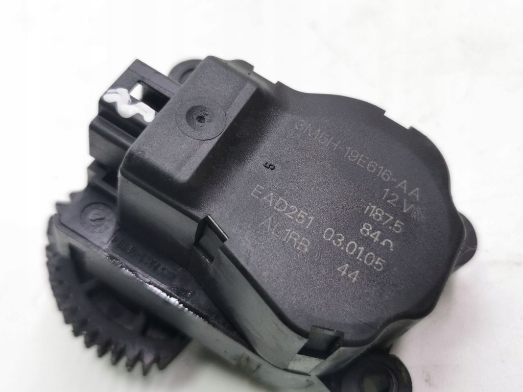 фото №5, Ford focus c-max 2005 моторчик отопителя