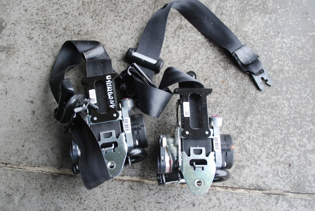 фото №5, Volvo s60 ii v60 pas безопасности перед левый 10-