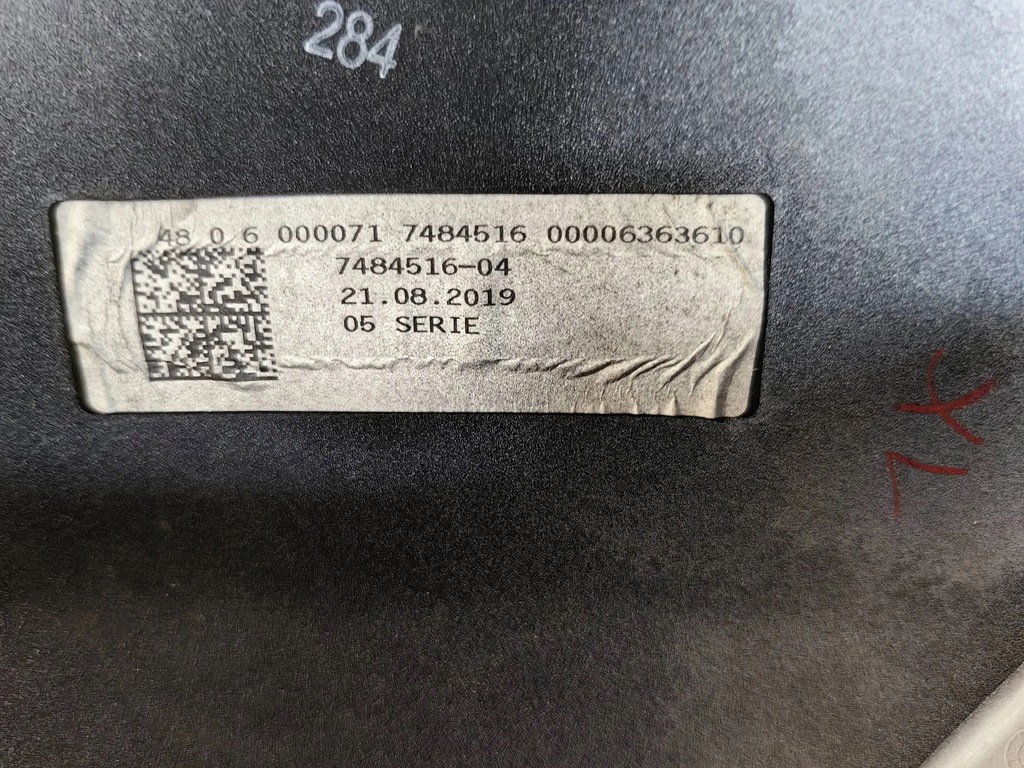 фото №15, Bmw i3 lift- бампер перед polecam