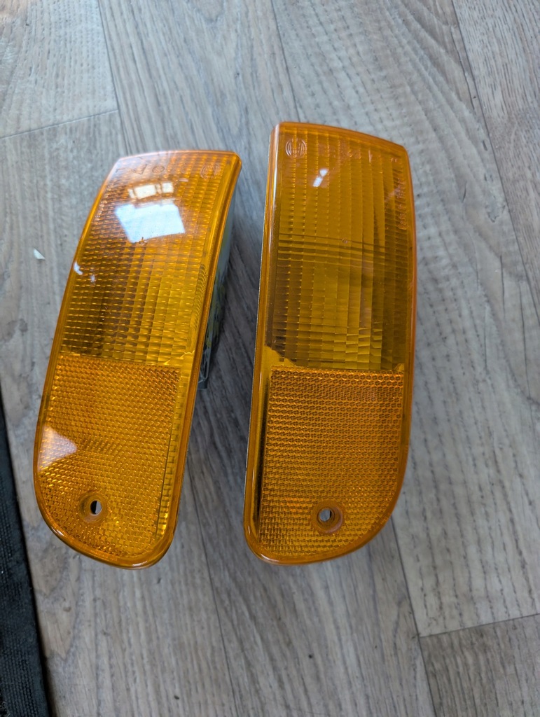 фото №1, Поворотник porsche 911 99363107100 l + r 993 usa