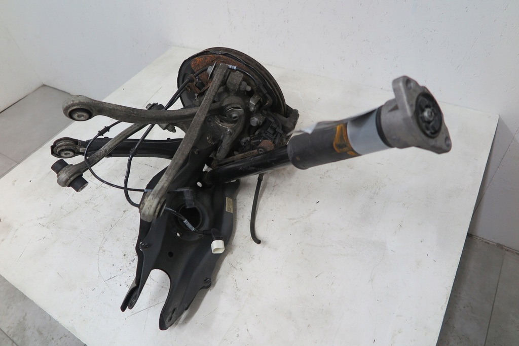 фото №6, Підвіска поворотний кулак ступиця важіль задня права mercedes w213