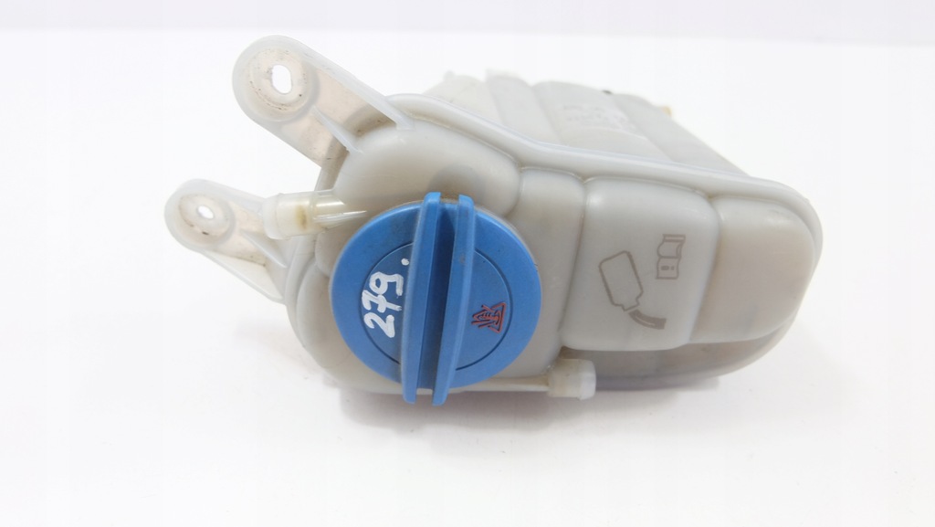 фото №6, Audi a5 s5 бак расширительный 8k0121405p