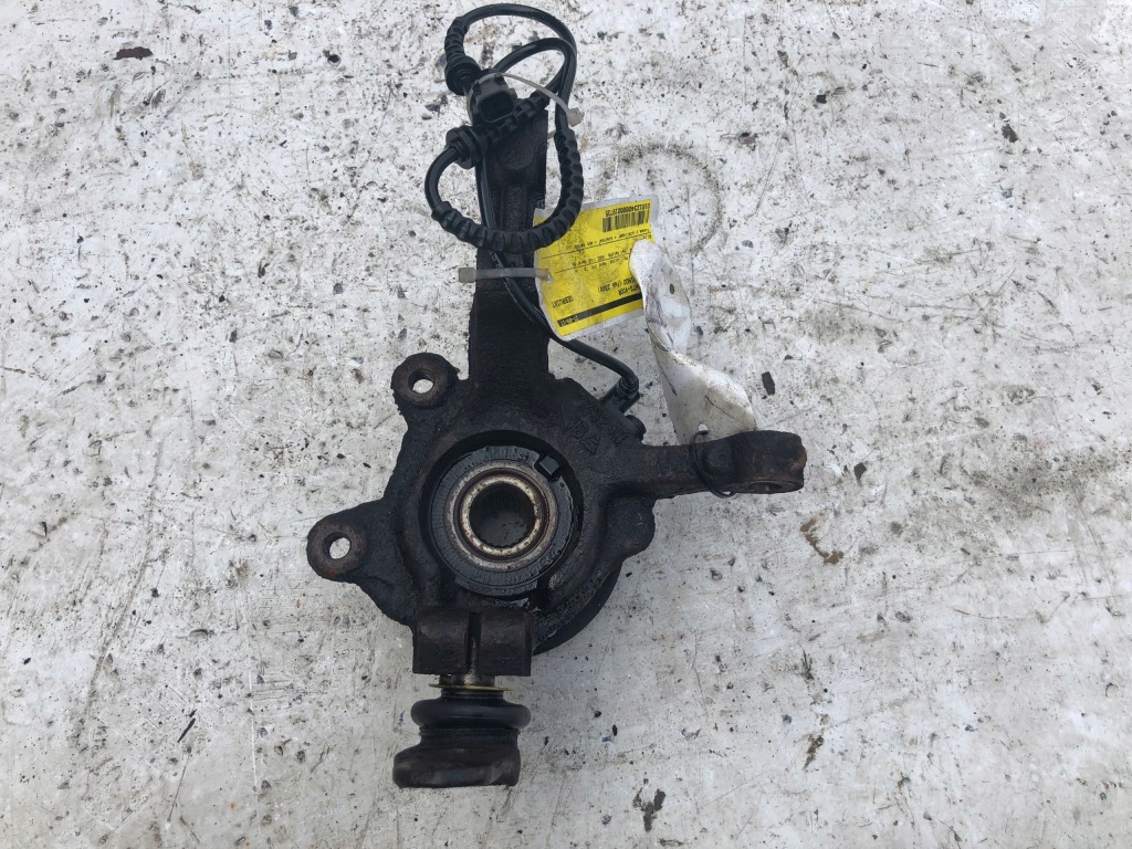 фото №2, Поворотный кулак ступица перед правая renault twingo ii 2