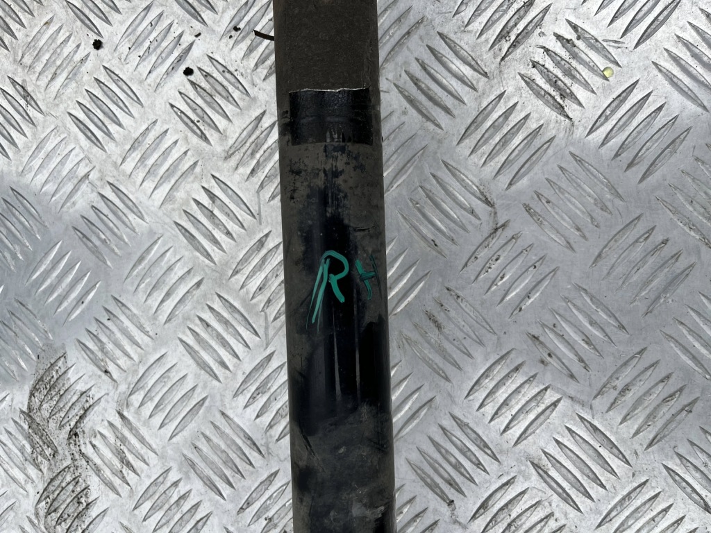 Купить Приводной вал перед правый  skoda superb 3 15- 2.0 tdi 3q0407272c