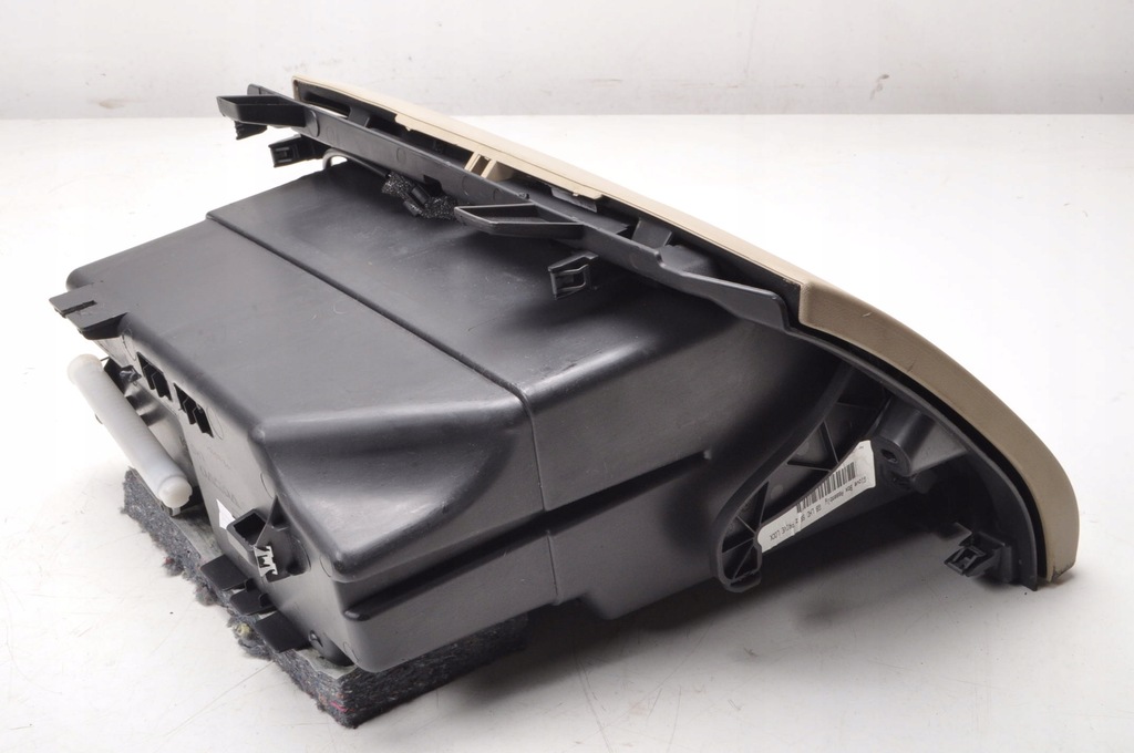 фото №6, Volvo s60 ii v60 бардачок пассажира 30755651 europa