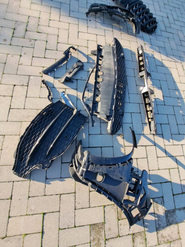 фото №1, Mercedes gle w167 amg решётка бампера левая