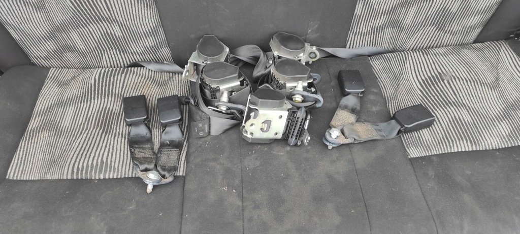 фото №14, Сиденье левый правый euro заднее сиденье задняя ремни dacia sandero i 08- poznań