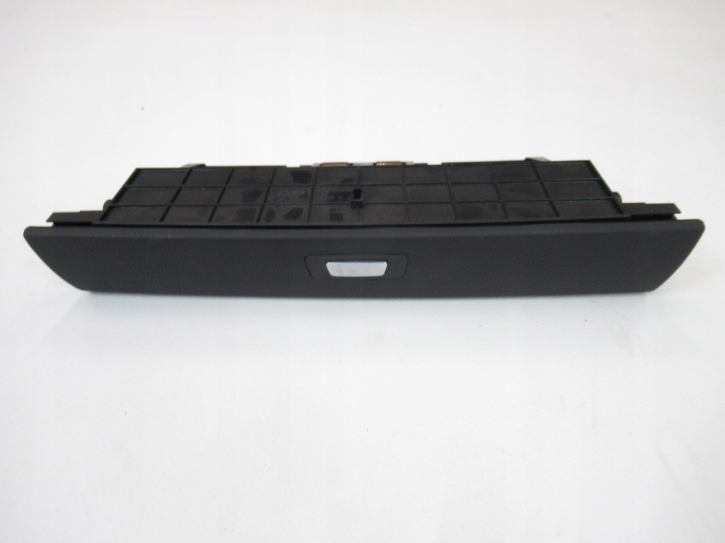 фото №1, Lci бардачок панели консоли bmw оригинальный номер 9199118