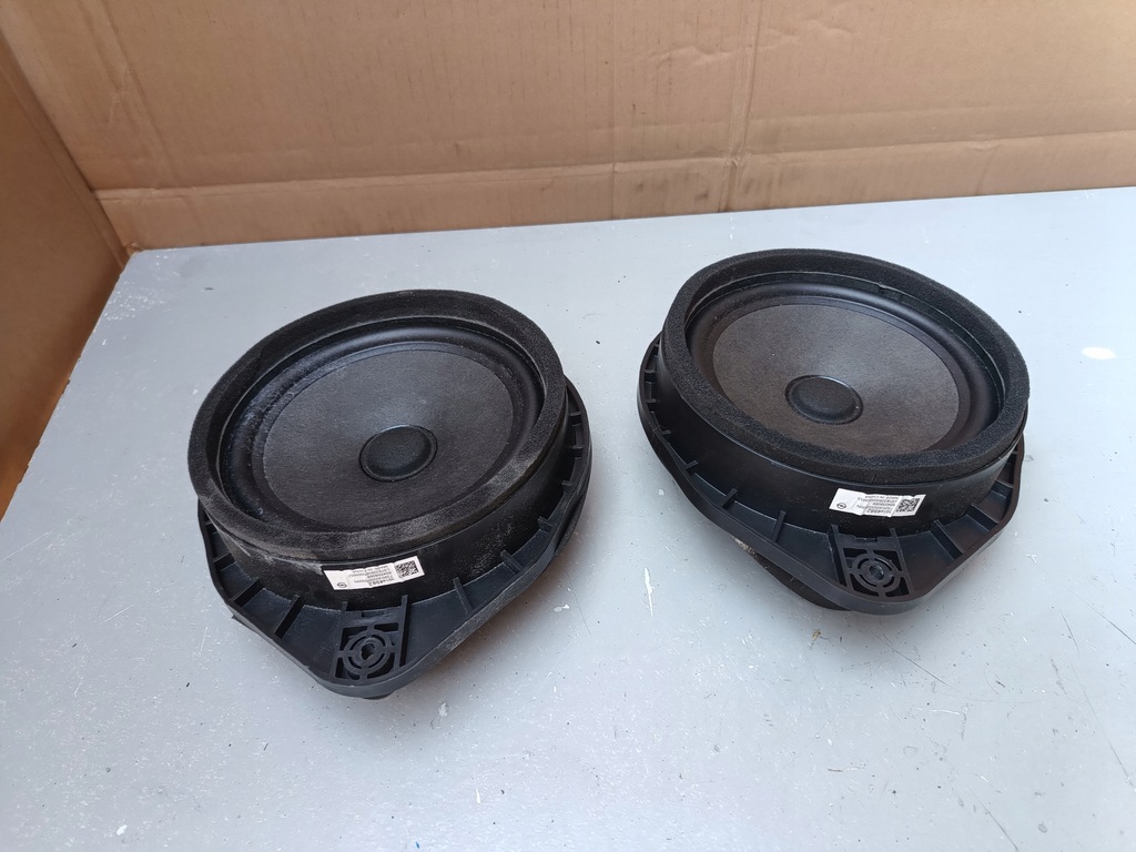 фото №1, Opel crossland x 17r- динамик дверь перед 39144982