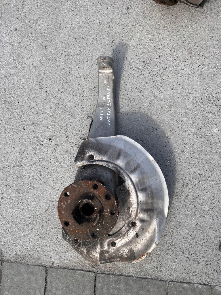 фото №1, Porsche cayenne 7p5 поворотний кулак перед ліва