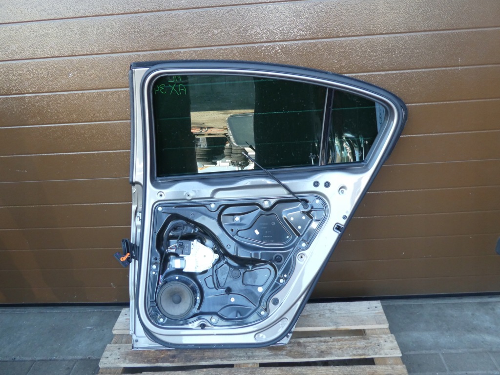 фото №7, Vw passat b7 sedan двері праве задня задні повний