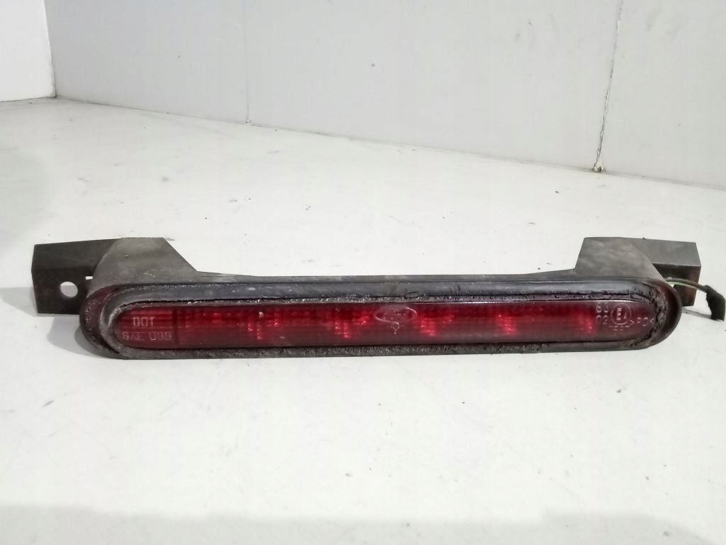 фото №1, Ford focus mk1 sedan світло стоп