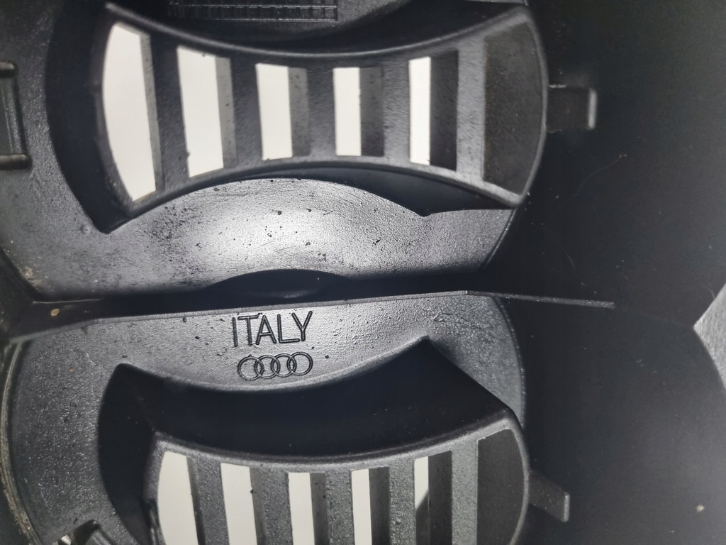 фото №9, Решітка радіатора решітка радіатора перед audi a6 c5 quattro 4b0853651a