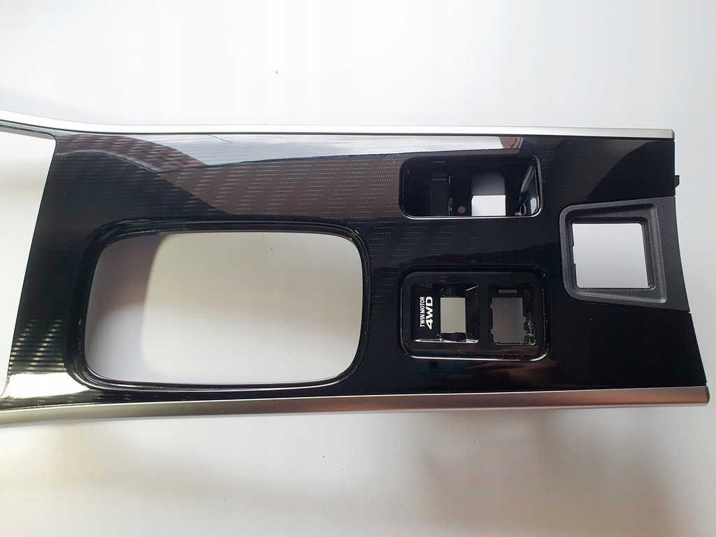 фото №10, Панель туннель средний outlander iii lift автоматическая коробка передач