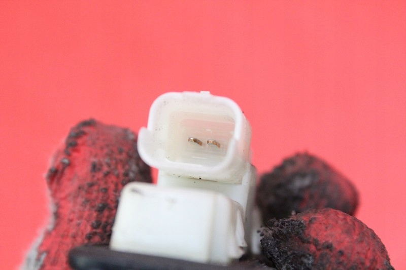 фото №5, Ручка кнопка кришки задня задній peugeot 308 1 i t7 3d hb 07-13