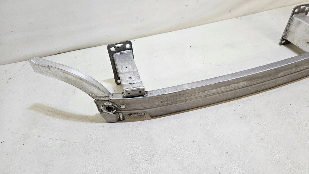 Балка підсилювач бампера перед audi q7 4m 4m0807109d Недорого