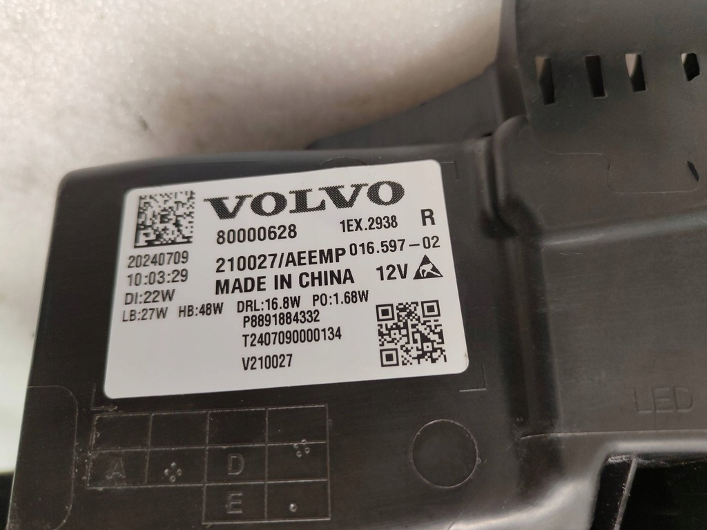 фото №10, Volvo ex30 full led перед сторона правая 80000628