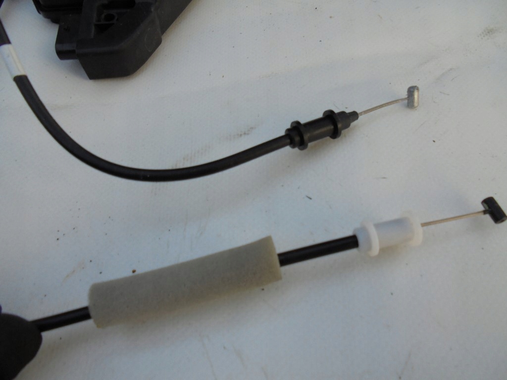 фото №8, Замок дверь правый перед citroen e-c4 c4 3 iii 22r. 4 pin 9832797780