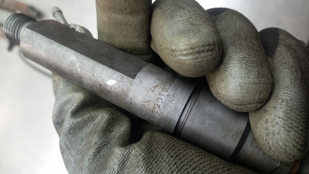 фото №13, Форсунки комплект 074130201g 074130202d vw t4 lt 35 2.5 sdi 75km