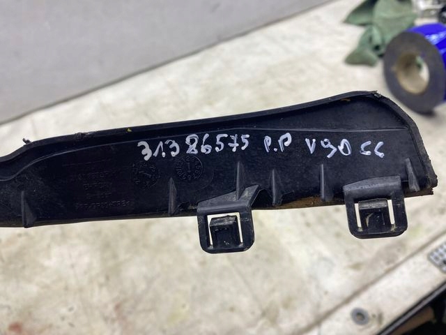 фото №5, Volvo v90 cc молдинг скло лобове права 31386575