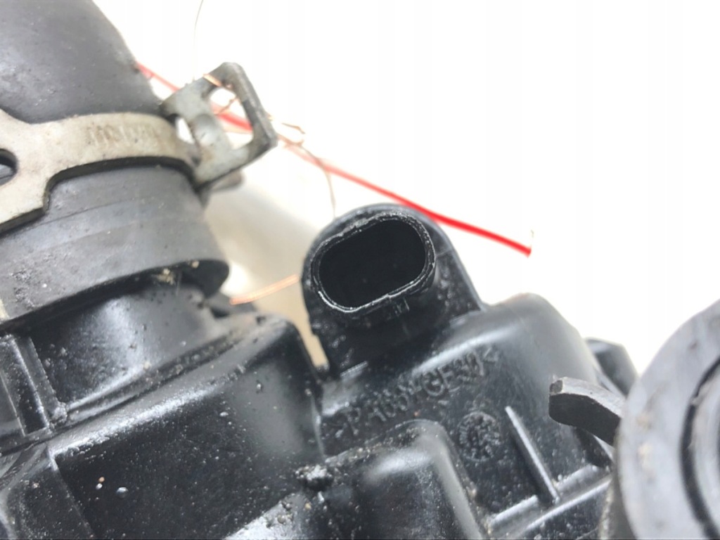 фото №5, Корпус термостата mercedes c117 13-19