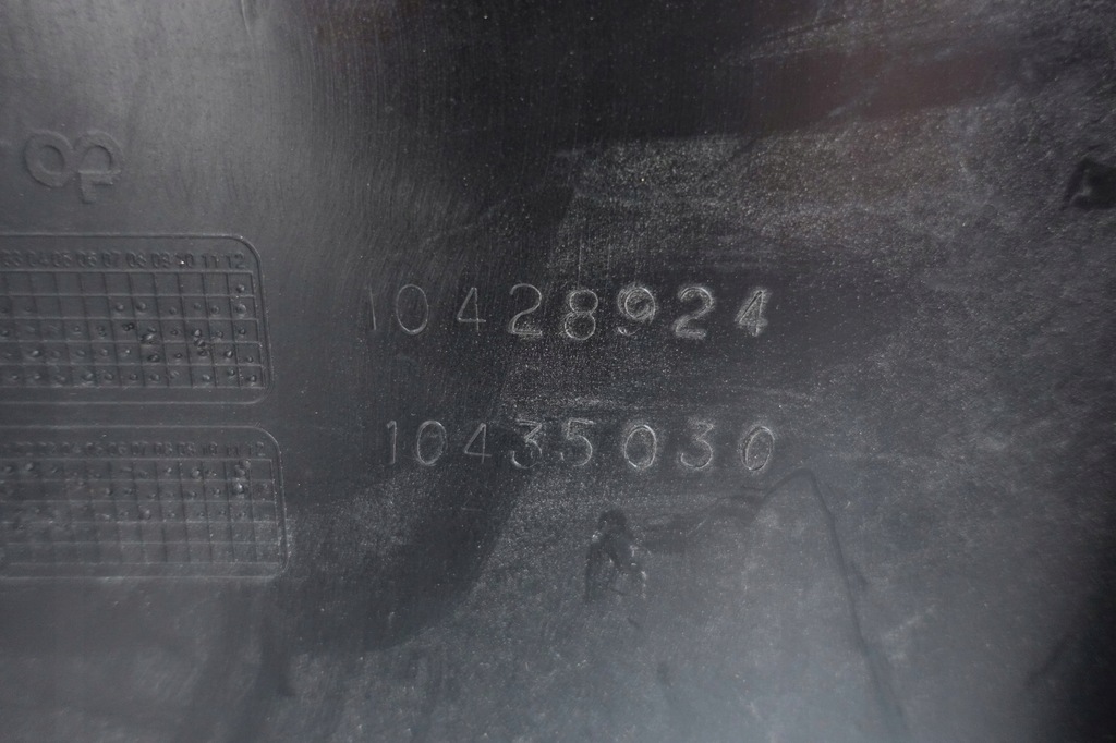 фото №11, Бампер перед передній chevrolet venture 01-05