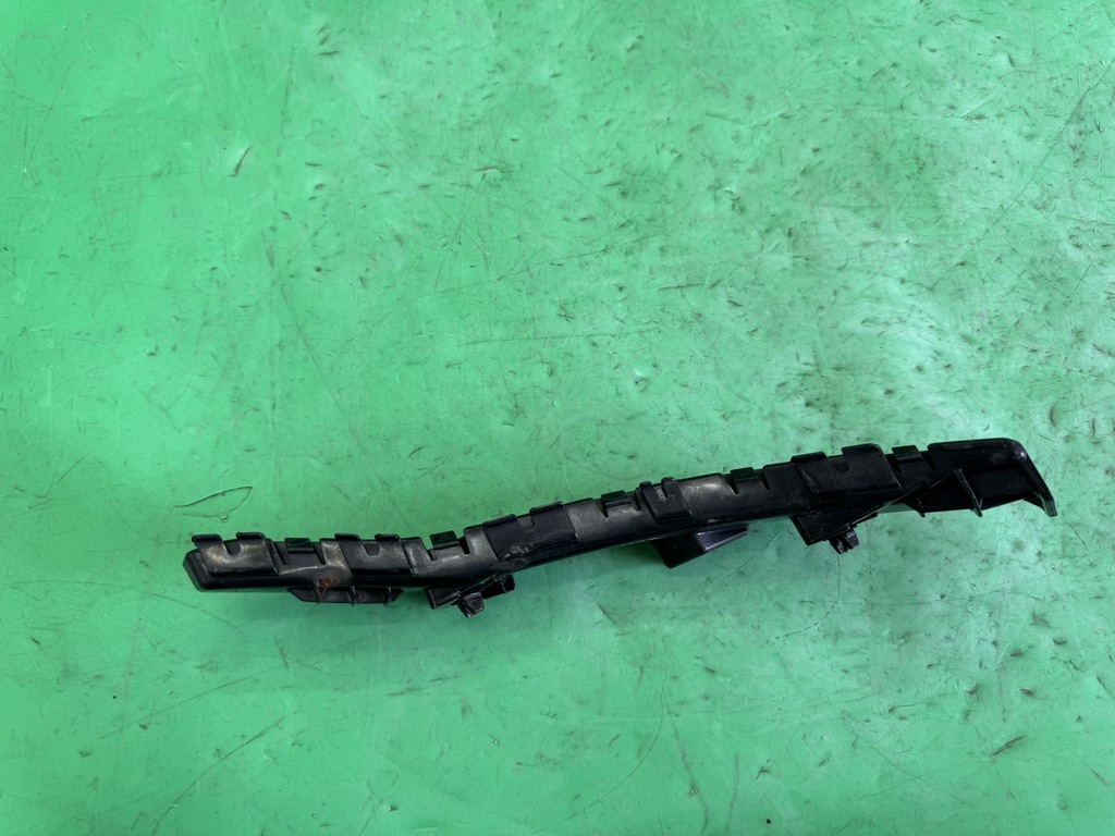 фото №9, Напрямна заднього бампера правий задній 86614-1h000 kia ceed i 1 06- hb 5 двері