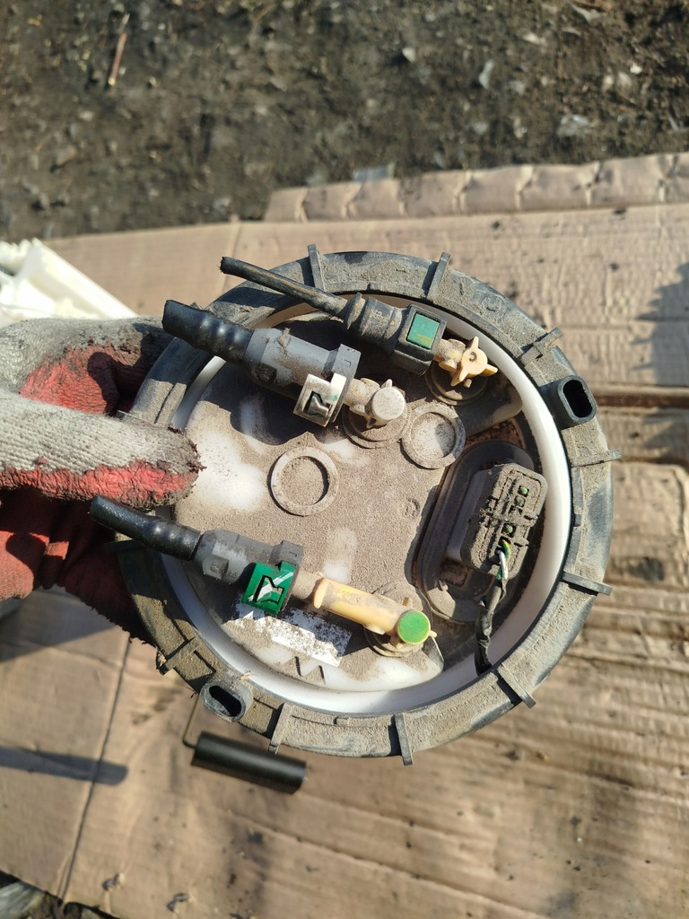 фото №1, Помпа насос пального поплавок peugeot 407