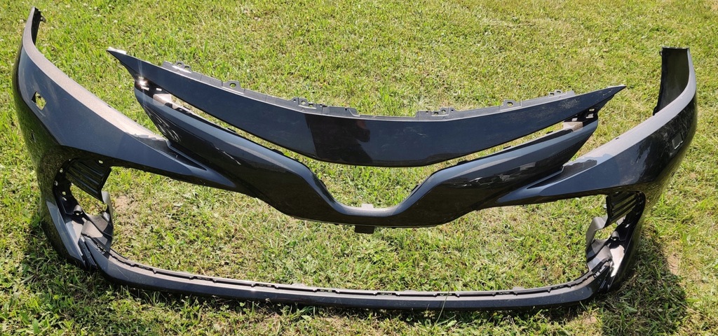 фото №1, Бампер передний перед toyota camry 2018 ---