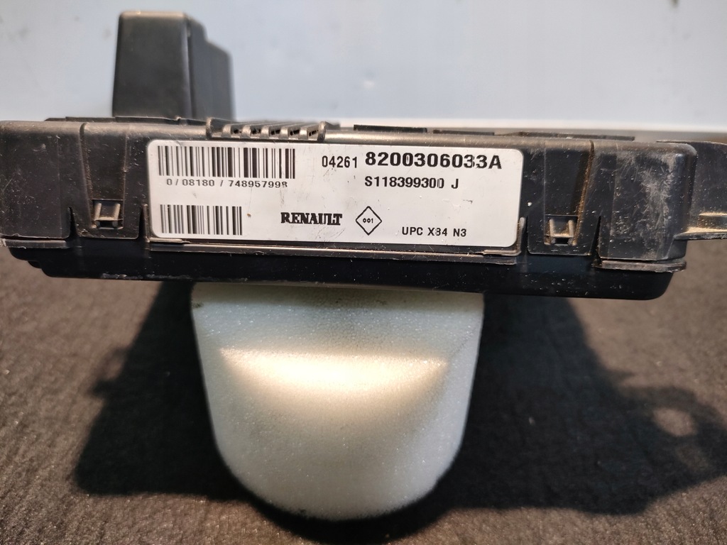 фото №1, Scenic ii megane ii модуль upc x84 n3 8200306033a