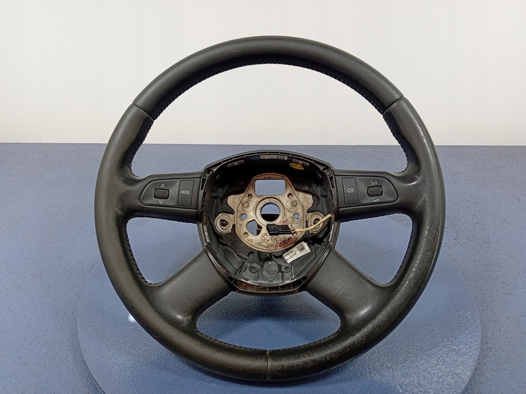 фото №1, Audi a4 b7 воздуховод четырёхлучевая 8k0419091b