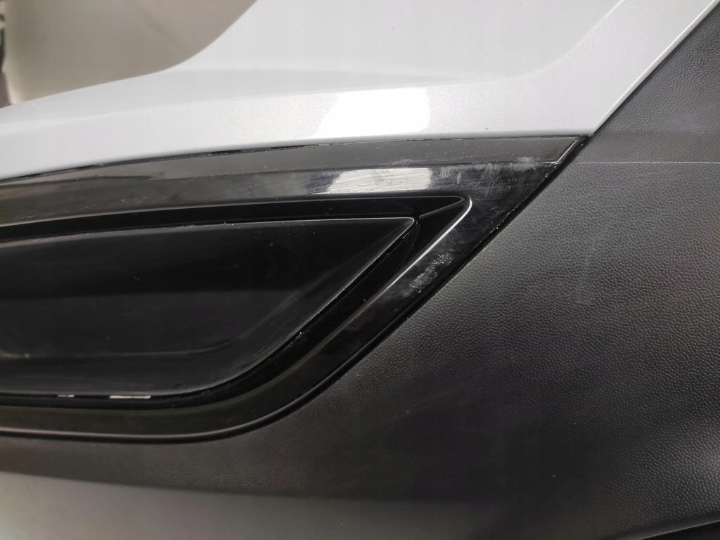 фото №8, Volkswagen оригінальний номер 2ga807221 бампер pdc