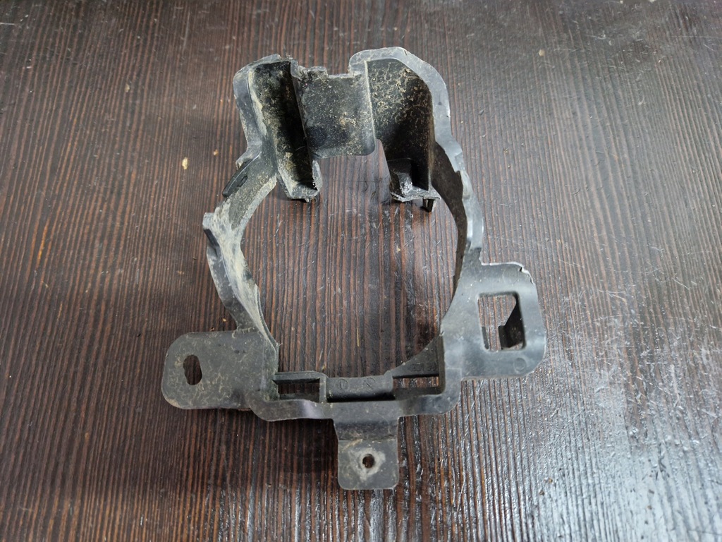 фото №1, Peugeot 208 противотуманная фара корзина левый 9675686980