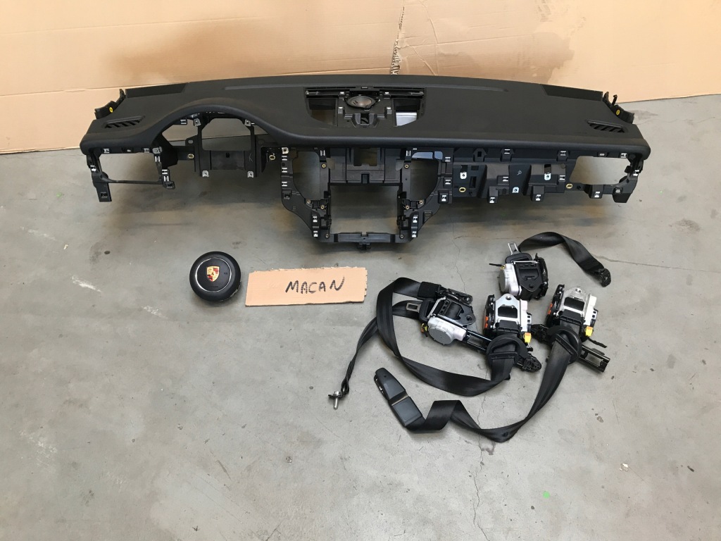 фото №1, Porsche macan 95b консоль приборная панель кожа подушка безопасности ремни