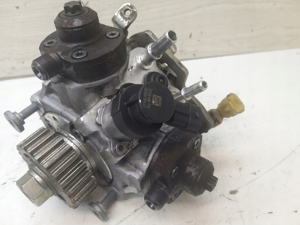 фото №9, Насос упорскування wysokiego 3.0 d 306dt jaguar xf i x250 xj hdi c5 0445010614