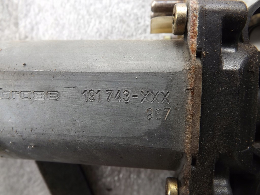 фото №8, Mercedes slk r170 механизм подъемник моторчик стекло левый 0130821671