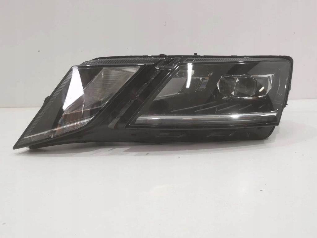 фото №1, Skoda octavia iii лампа левый перед led bez ремонт