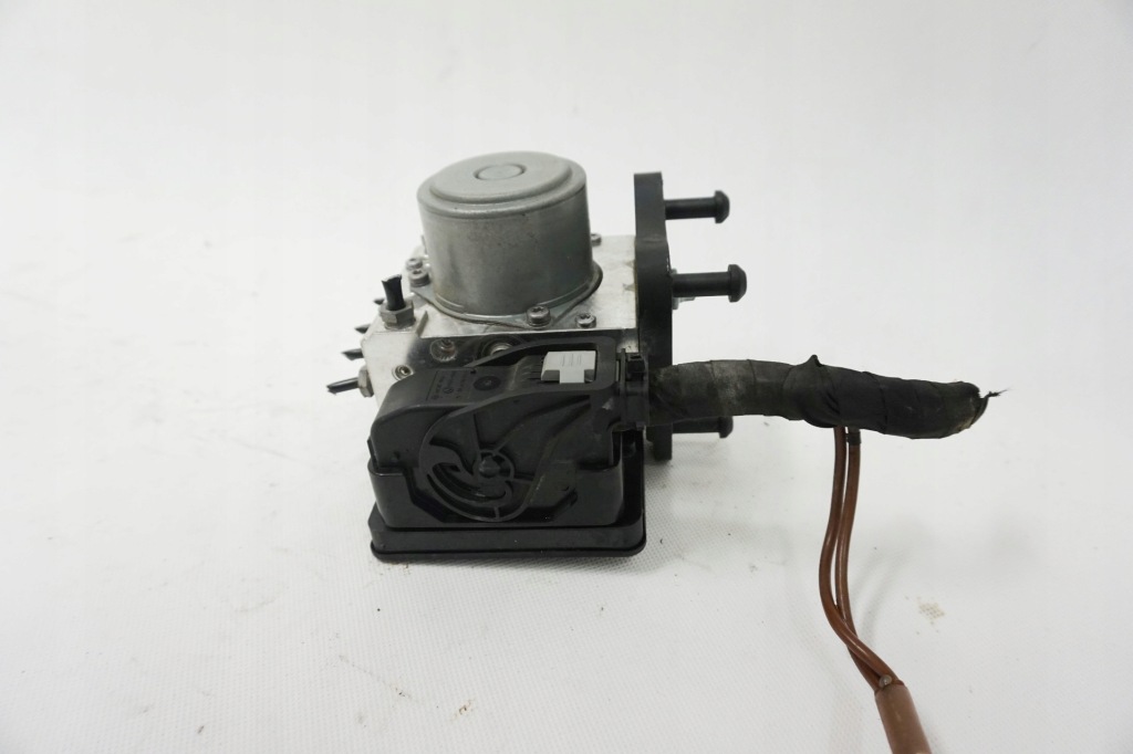 фото №7, Насос abs mercedes glc 4matic x253 w253 lift