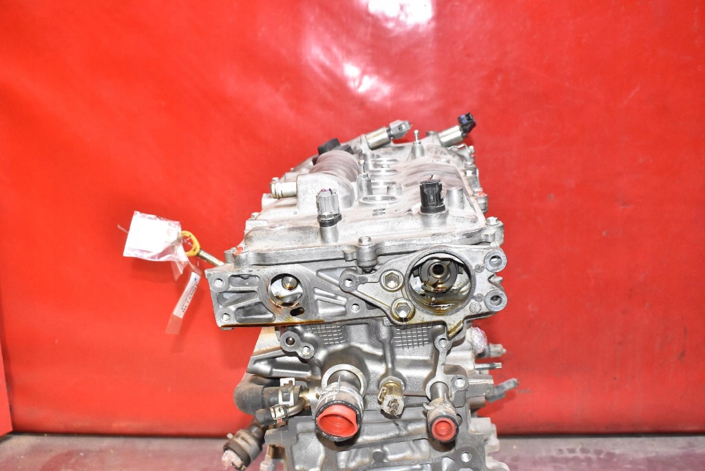 Двигун бензиновий 1zr toyota auris 2 2 1.6 valvematic 132 km 12-15 film Зі Шроту