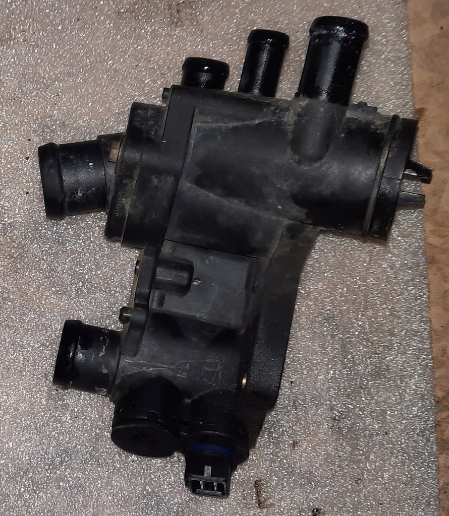 фото №1, Vw polo 6n 1.0 корпус термостата