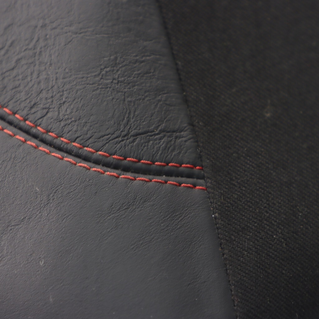 Mercedes c238 обшивка защита задний сиденье левая czarna кожа a2389200602 Оригинал