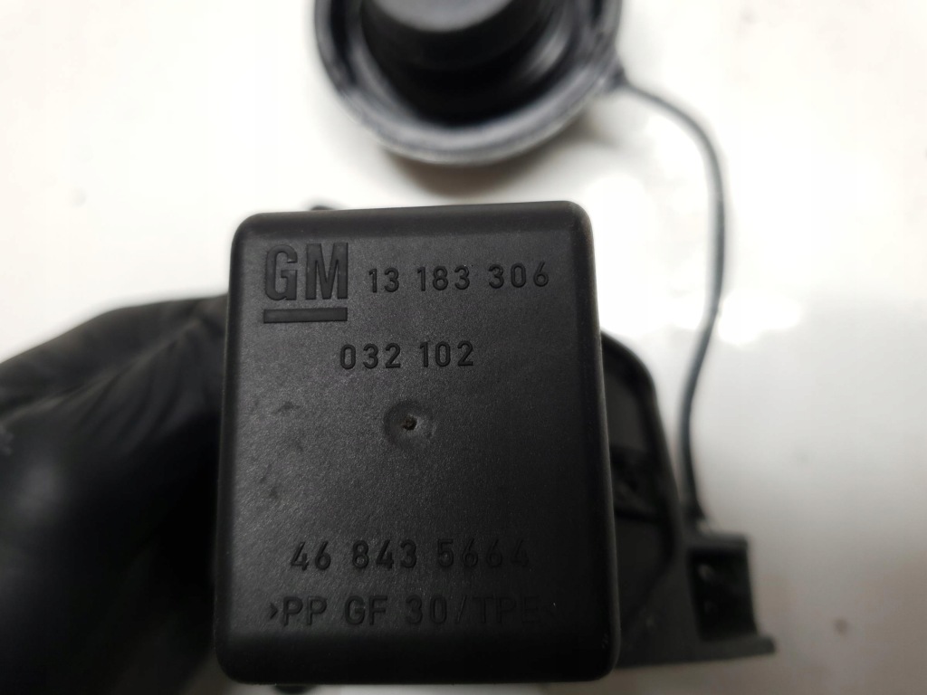 фото №5, Крышка заливной топлива opel corsa d