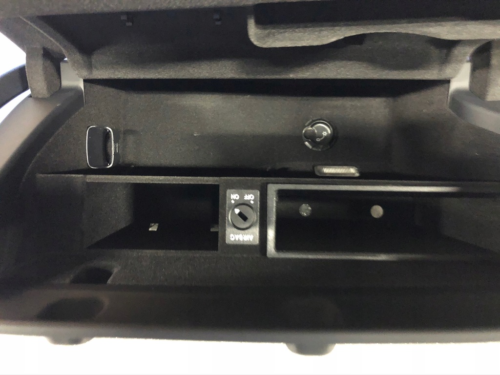 фото №6, Audi a8 d4 бардачок приборная панель пассажира 4h1857096a