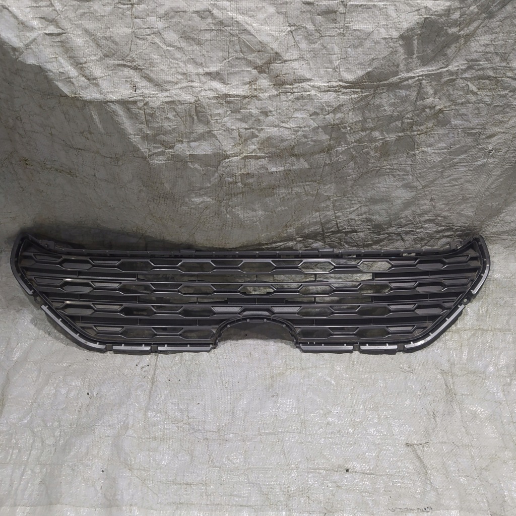 фото №1, Решётка радиатора решётка радиатора бампера перед toyota rav4 v 18- 53112-42190