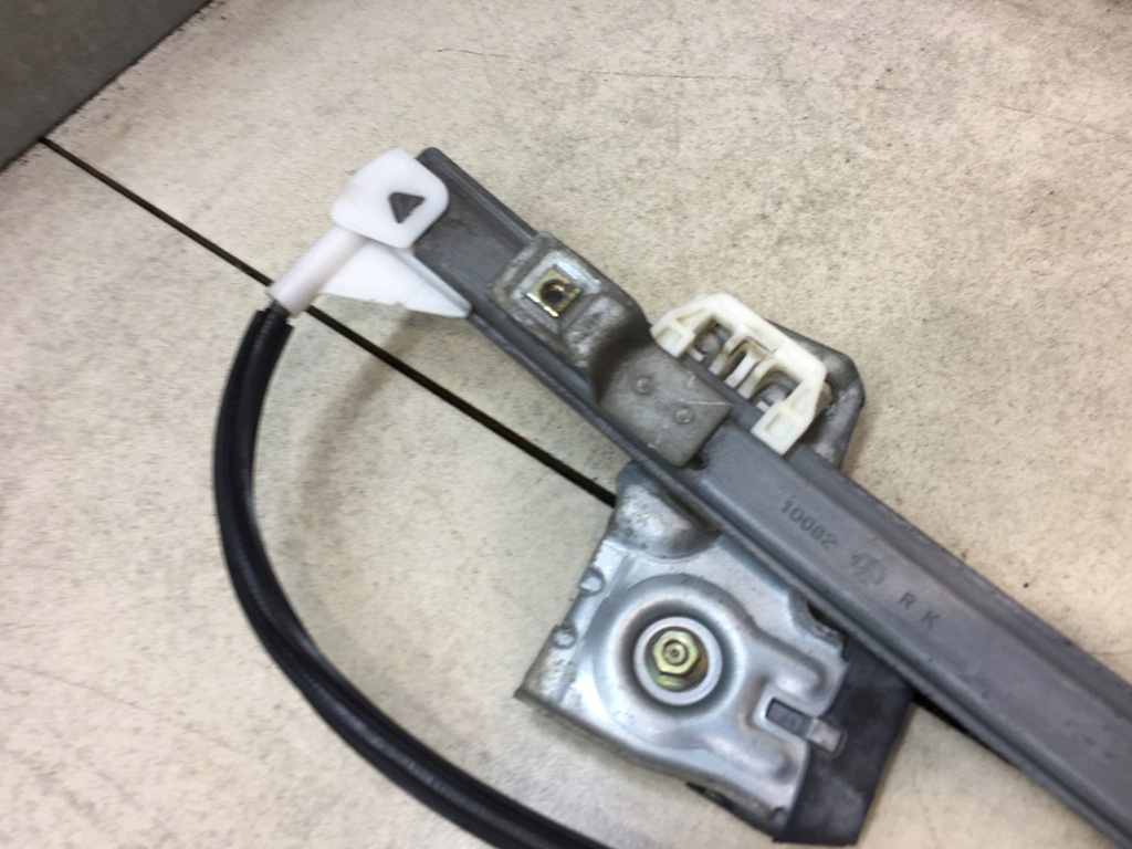 фото №5, Підйомник скло правий перед octavia i 0130821730