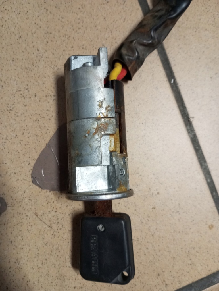 фото №1, Замок зажигания ключ renault laguna i 8456221