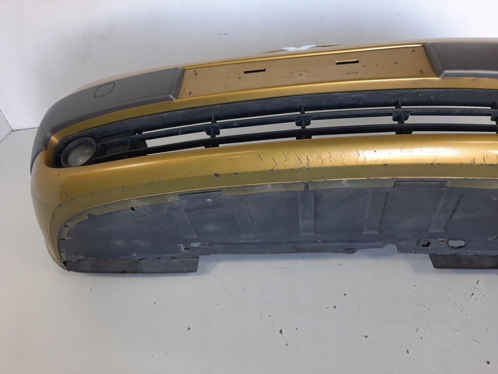 Renault scenic 2 03r бампер перед протитуманна фара kod ted37 7701474769 Недорого