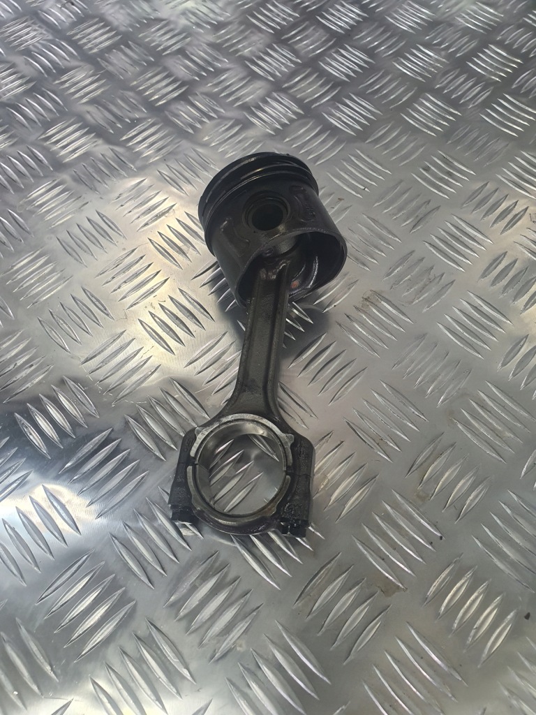 Купить Opel оригинальный номер 56778